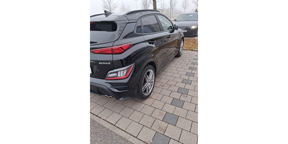 Hyundai KONA 18.500 km 20.999 &euro; Pforzheim 75180
