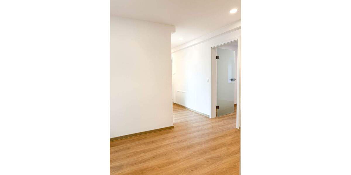 Etagenwohnung Estenfeld - 3 Zimmer, 112 m&sup2;, 1.345&euro; | Angebot:25469653