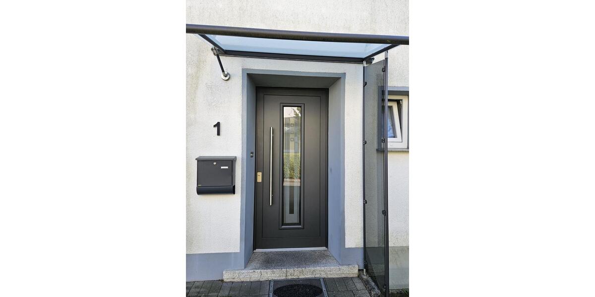 Reihenhaus Bad Salzuflen - 3 Zimmer, 100 m&sup2;, 320.000&euro; | Angebot:26272193