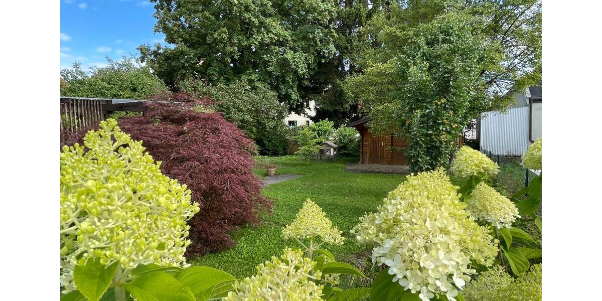 Doppelhaushälfte Villingen-Schwenningen Schwenningen - 9.5 Zimmer, 202 m&sup2;, 480.000&euro; | Angebot:25882358