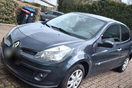 Renault Clio 99.000 km 3.600 &euro; Elsdorf 27404