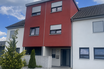 Haus KL-Morlautern Morlautern - 7 Zimmer, 242 m&sup2;, 2.500&euro; | Angebot:27007241