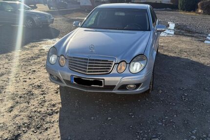 Mercedes-Benz E 220 324.000 km 5.299 &euro; Bergneustadt 51702