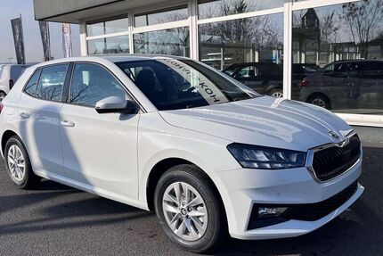 Skoda Fabia 5.000 km 22.400 € Karlstadt 97753