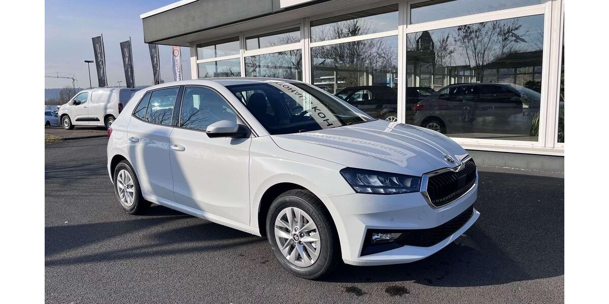 Skoda Fabia 5.000 km 22.400 € Karlstadt 97753