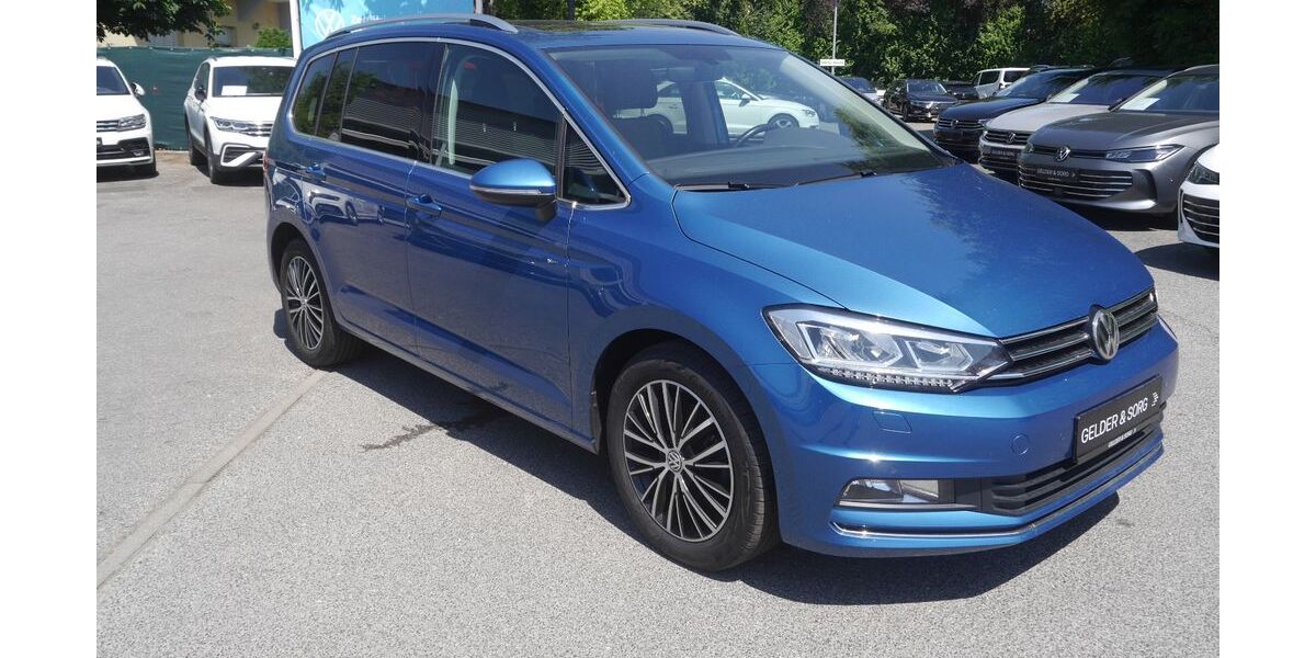 VW Touran 142.343 km 14.490 &euro; Haßfurt 97437
