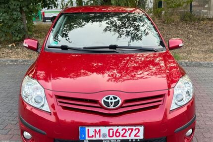 Toyota Auris 160.000 km 5.999 &euro; Limburg 65552
