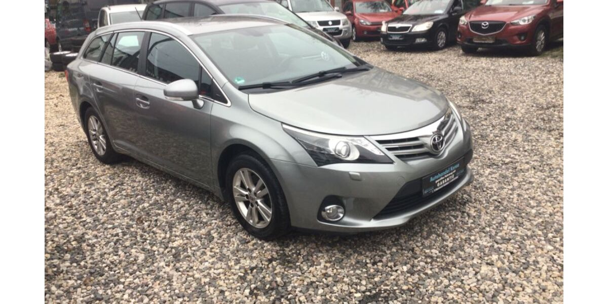 Toyota Avensis 131.457 km 8.499 &euro; leipzig 04155