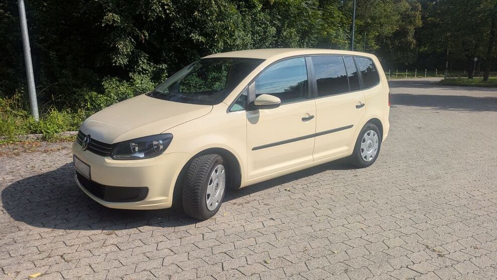 VW Touran 226.000 km 4.500 € München 80637