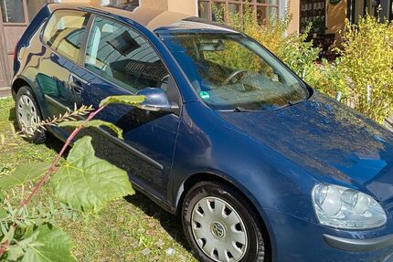 VW Golf 265.000 km 780 € Siegen 57072