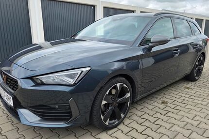 Cupra Leon 92.000 km 23.990 &euro; Küps 96328