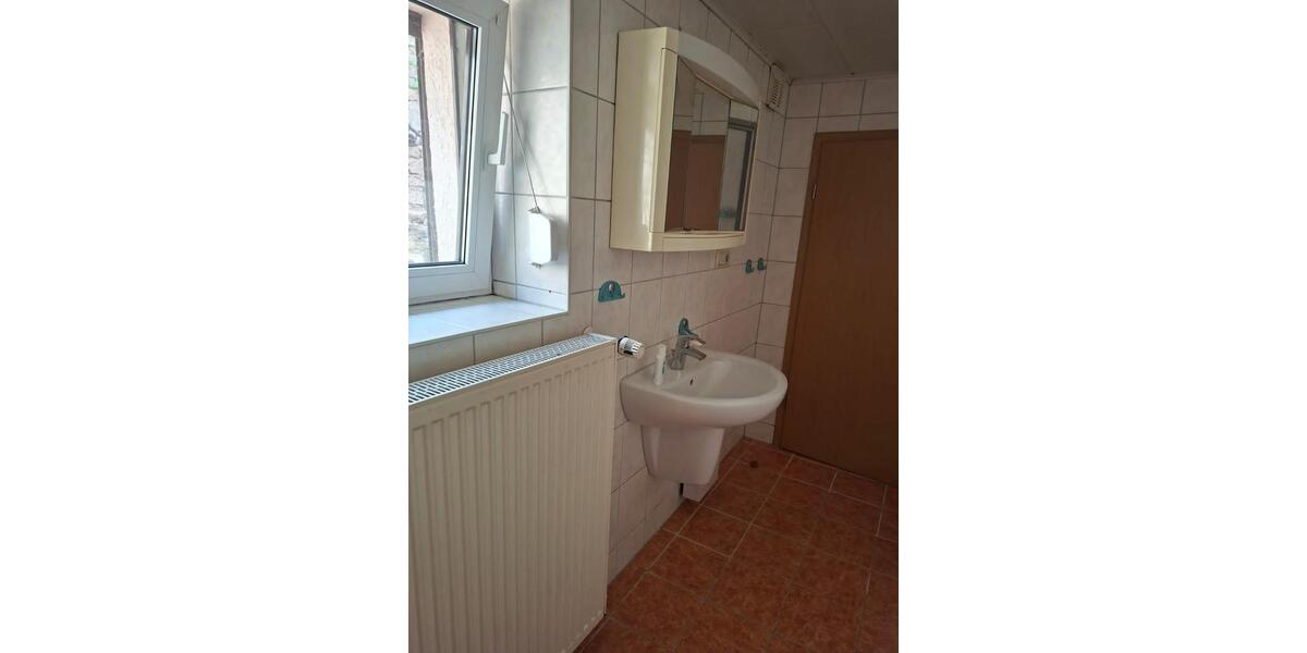 Einfamilienhaus Südharz - 4 Zimmer, 100 m&sup2;, 79.000&euro; | Angebot:27002495