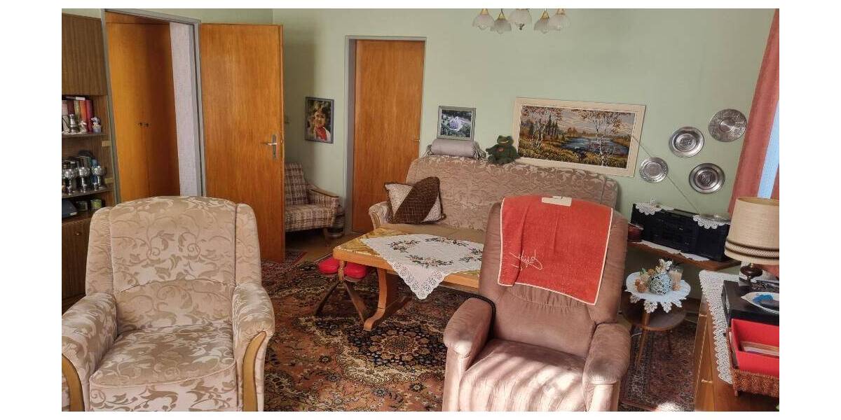 Mehrfamilienhaus, Wohnhaus Creußen - 2 Zimmer, 300 m&sup2;, 169.000&euro; | Angebot:26902409