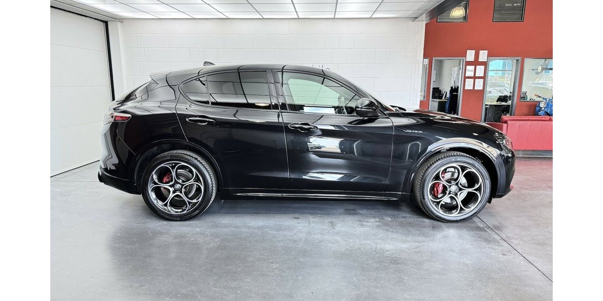 Alfa Romeo Stelvio 2.2 D Veloce Q4 Full LED Leder Carplay 36.900 km 36.890 &euro; Lich 35423