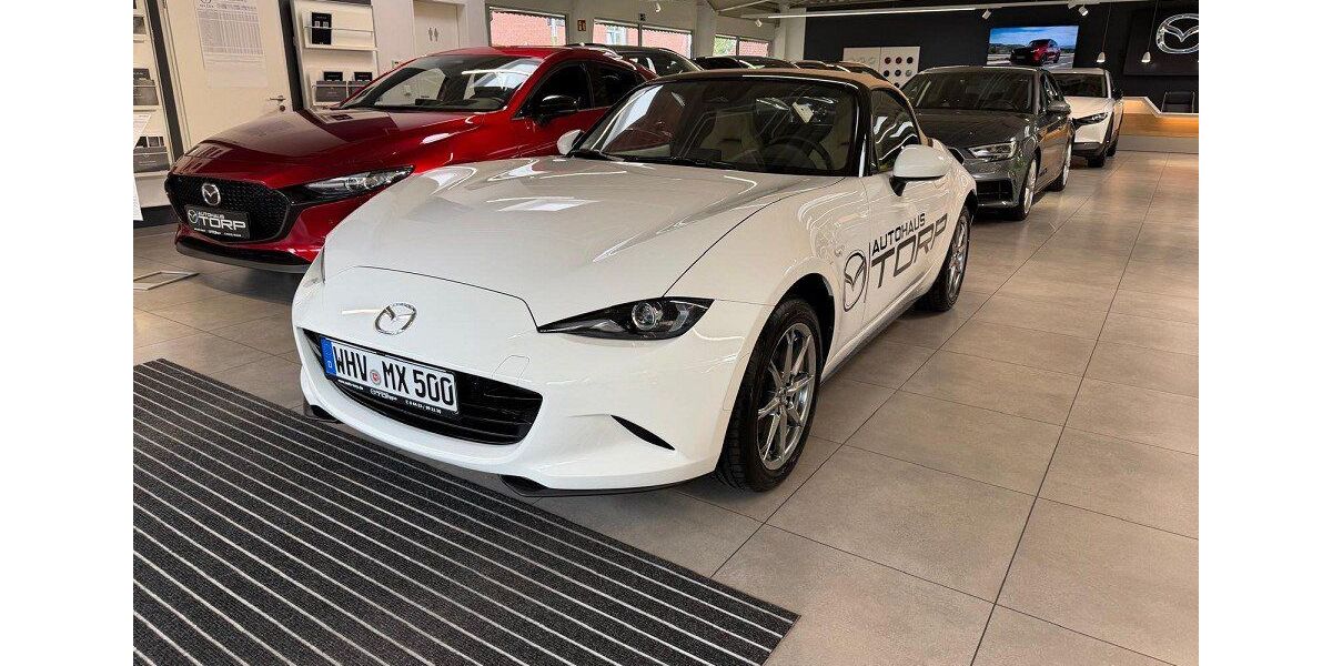 Mazda MX-5 1.582 km 33.990 &euro; Wilhelmshaven 26388