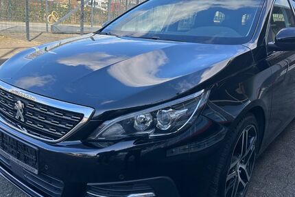 Peugeot 308 160.000 km 7.990 &euro; Münster 48157