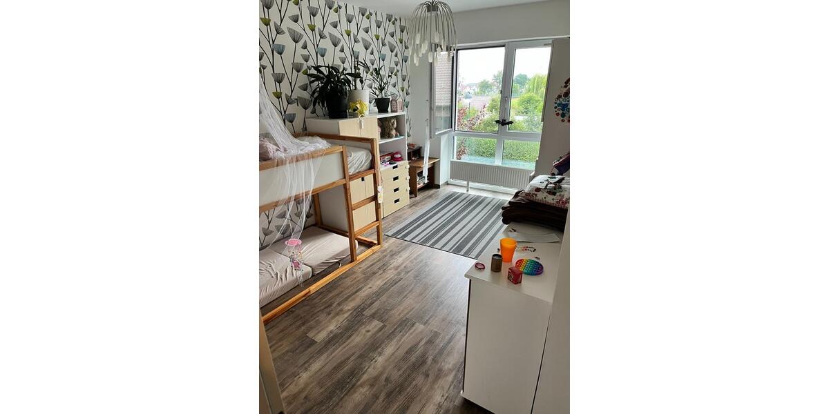 Großzügiges Einfamilienhaus mit Einliegerwohnung - provisionsfrei 7 zimmer