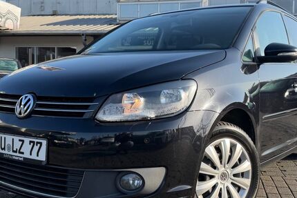 VW Touran 300.208 km 5.399 &euro; Lohmar 53797