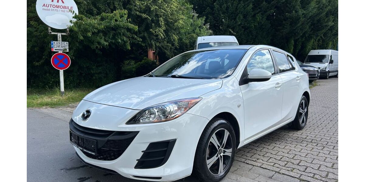 Mazda 3 107.000 km 4.990 &euro; Moers 47447