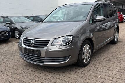 VW Touran 129.020 km 5.995 &euro; Stuttgart 70597
