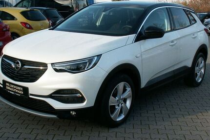 Opel Grandland (X) 180.000 km 12.690 € Moosburg 85368