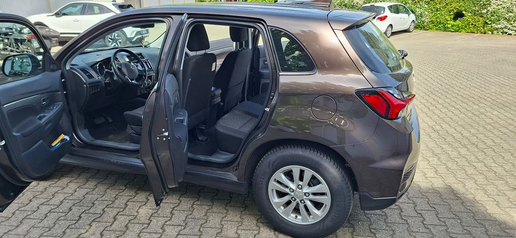Mitsubishi ASX 87.000 km 17.100 &euro; Flörsheim am Main 65439