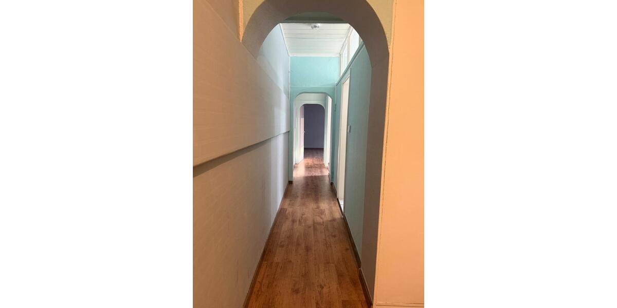 Etagenwohnung Krefeld - 4 Zimmer, 99 m&sup2;, 1.000&euro; | Angebot:25416072