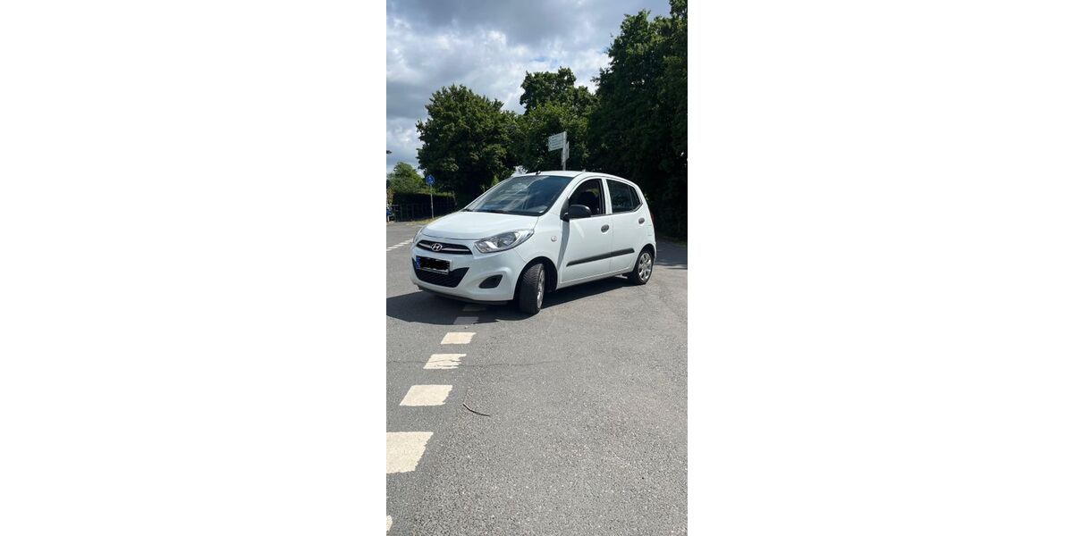 Hyundai i10 83.000 km 3.000 &euro; Frankfurt am Main 60435