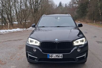 BMW X5 208.000 km 21.500 &euro; Dörpum 25821