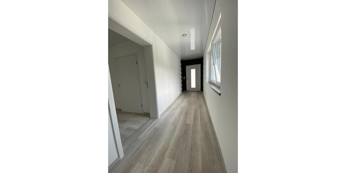 Etagenwohnung Seesen - 2 Zimmer, 65 m&sup2;, 780&euro; | Angebot:26675294