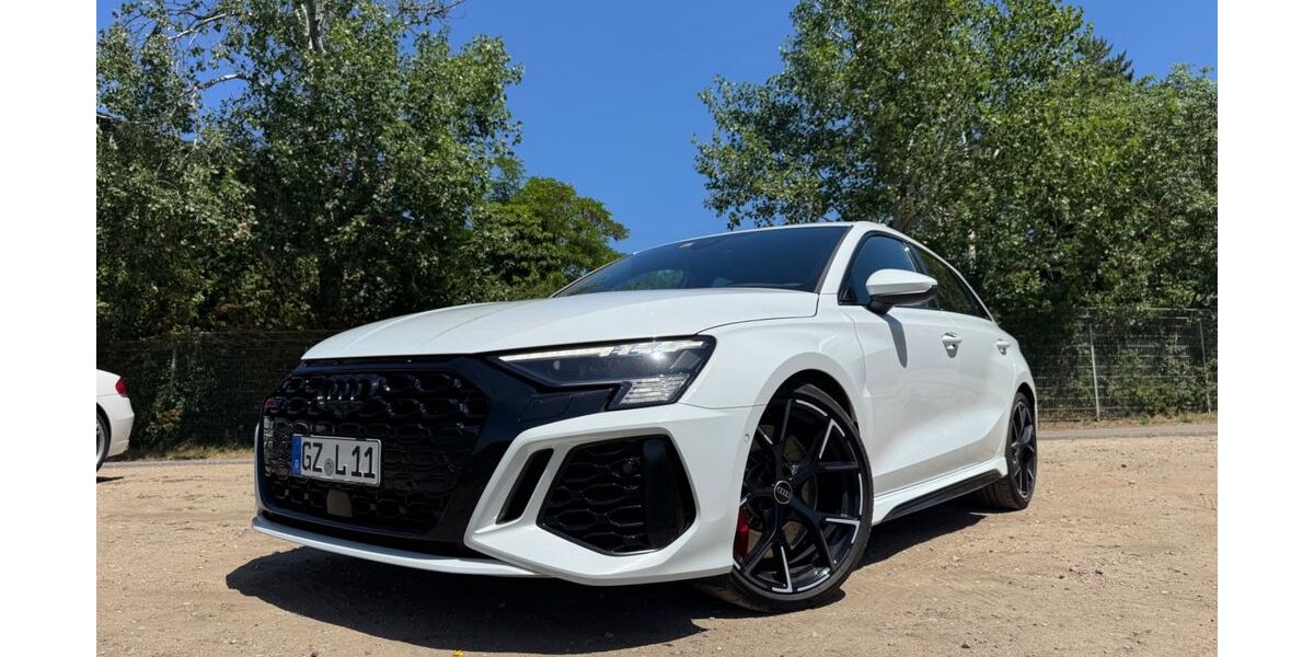 Audi RS3 57.000 km 53.990 &euro; Günzburg 89312