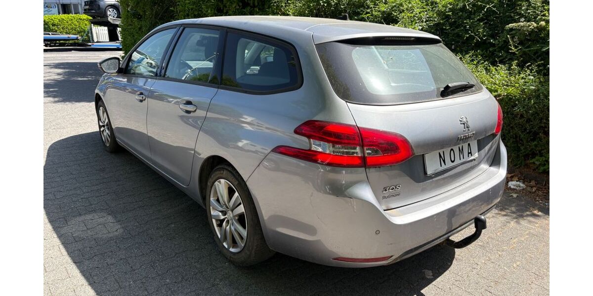 Peugeot 308 212.807 km 5.593 &euro; Frankfurt am Main 60389