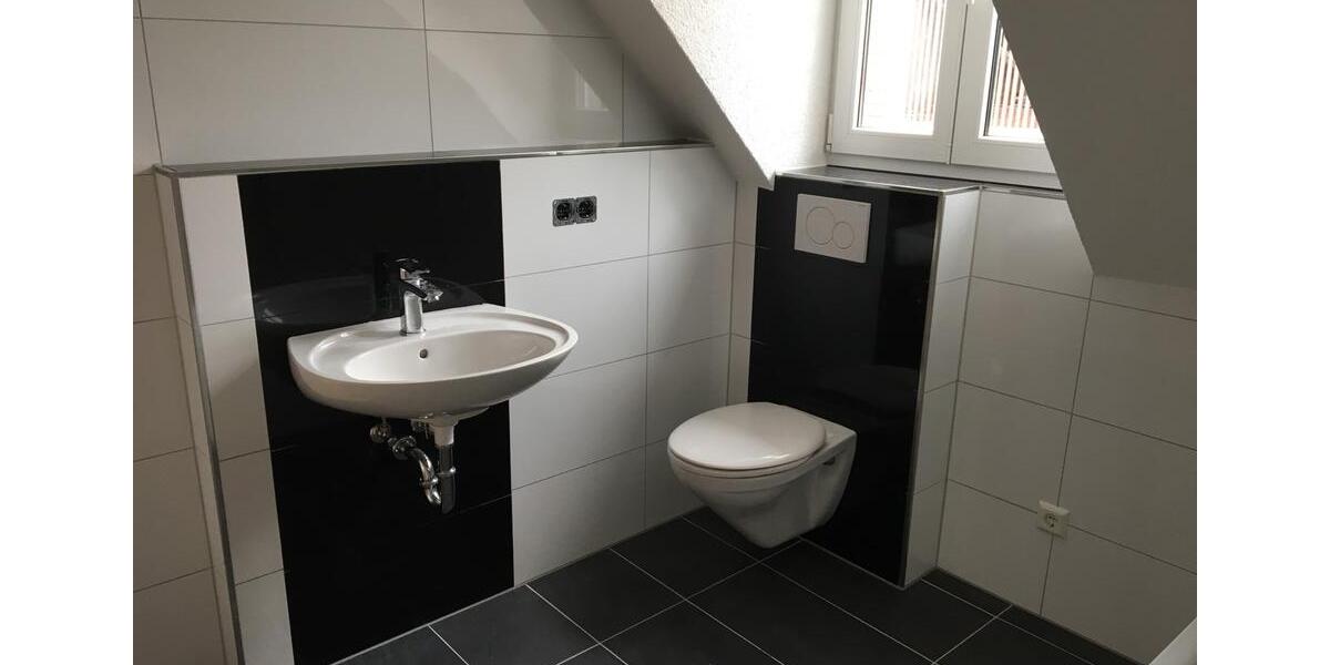 Etagenwohnung Bruchsal - 4 Zimmer, 89 m&sup2;, 1.000&euro; | Angebot:25977710