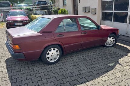 Mercedes-Benz 190 134.000 km 5.999 &euro; Bietigheim-Bissingen 74321
