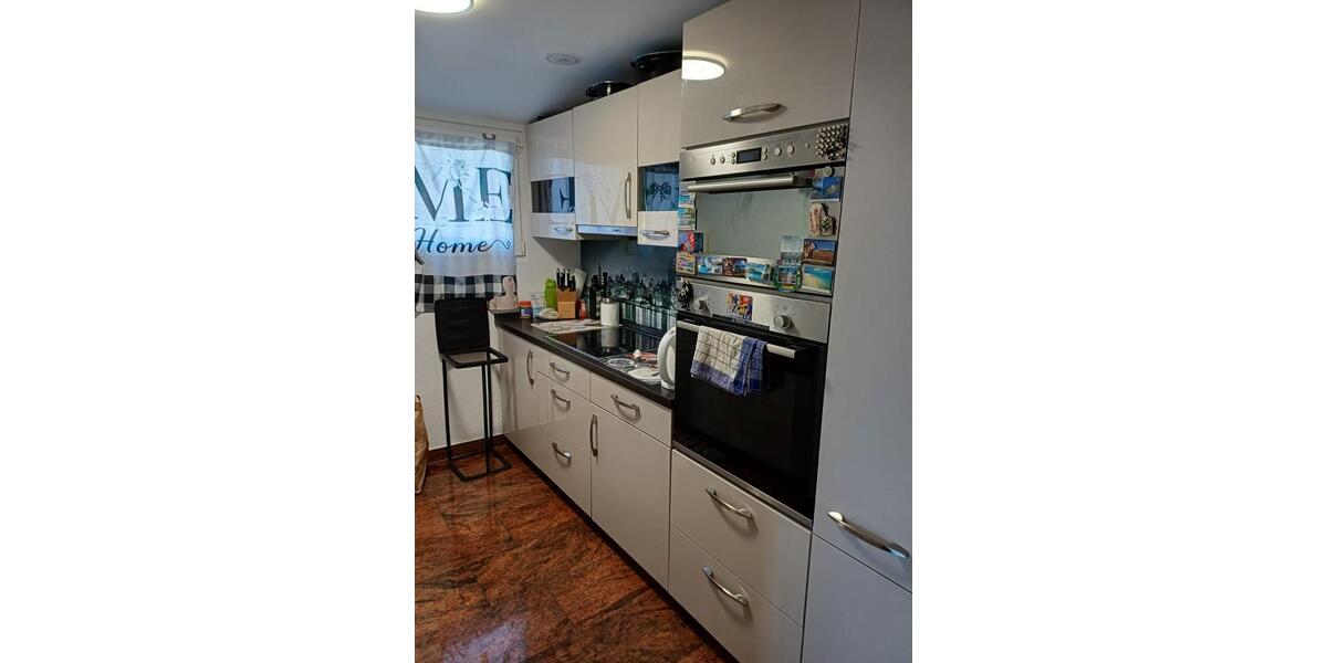 Dachgeschoßwohnung Baden-Baden Baden - 3 Zimmer, 86 m&sup2;, 1.300&euro; | Angebot:26415262