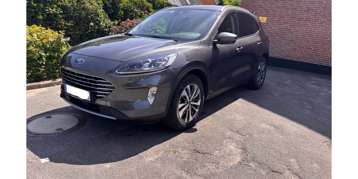 Ford Kuga 53.000 km 17.499 &euro; Lübeck 22556
