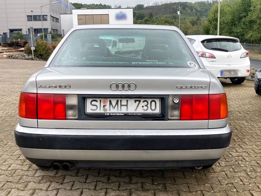100
