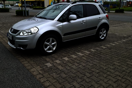 Suzuki SX4 125.364 km 3.600 &euro; Oelde 59302
