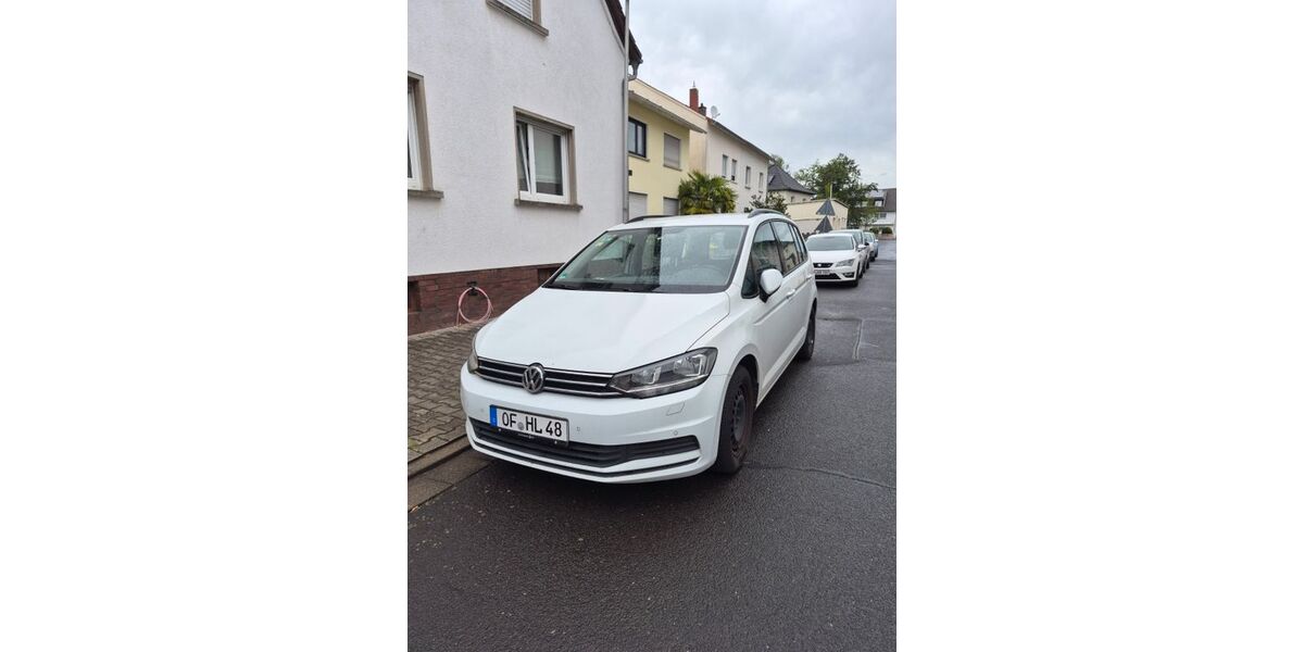 VW Touran 133.768 km 14.000 &euro; Rodgau 63110