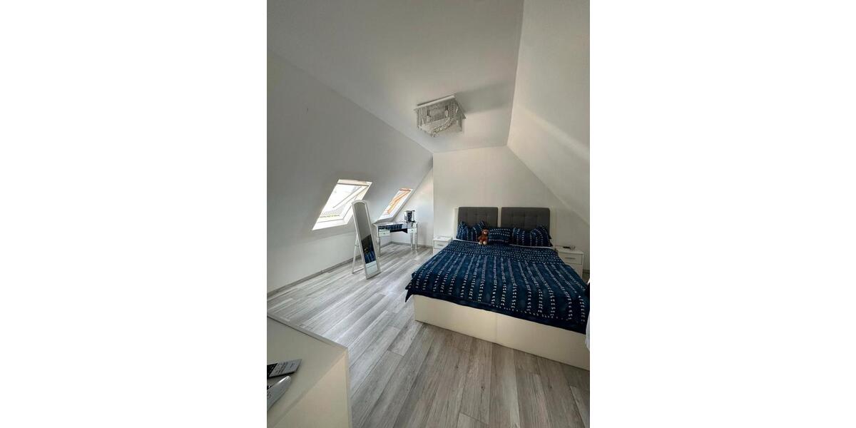 Einfamilienhaus Teutschenthal - 4 Zimmer, 120 m&sup2;, 230.000&euro; | Angebot:26020631