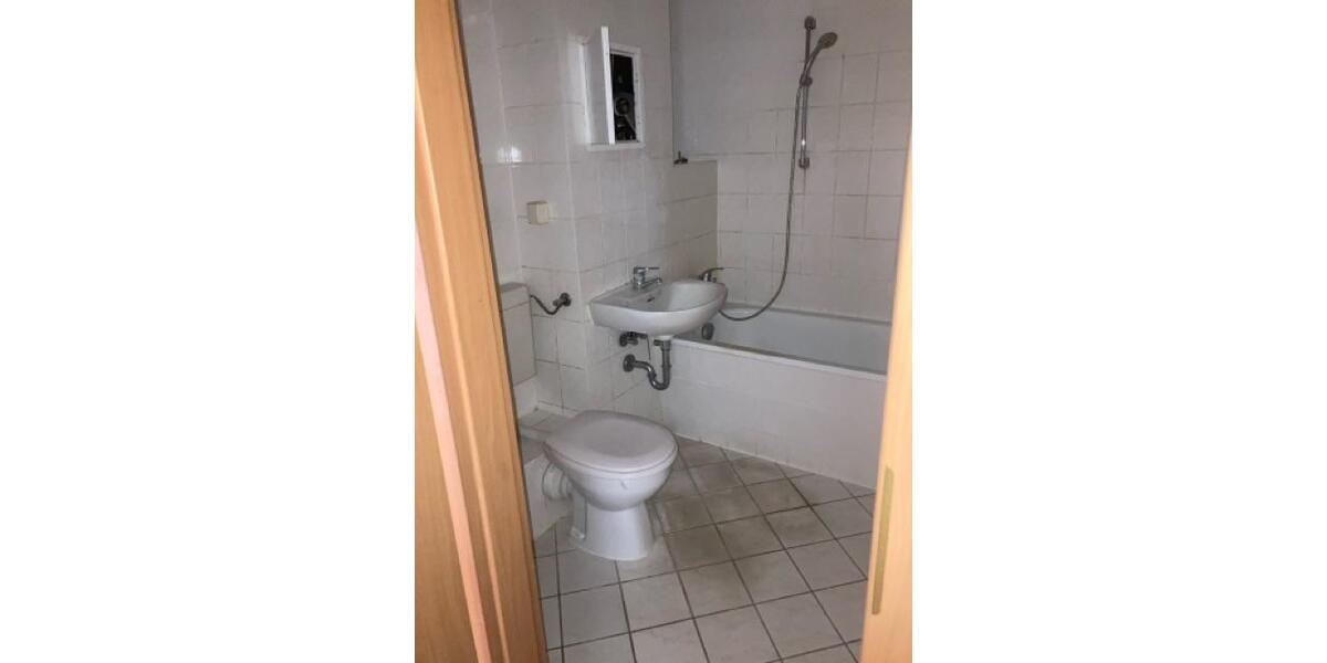 Erdgeschoßwohnung Eberswalde Brandenburgisches Viertel - 1 Zimmer, 35 m&sup2;, 385&euro; | Angebot:26391481