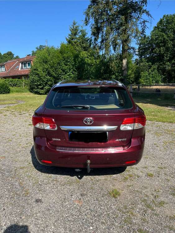 Avensis