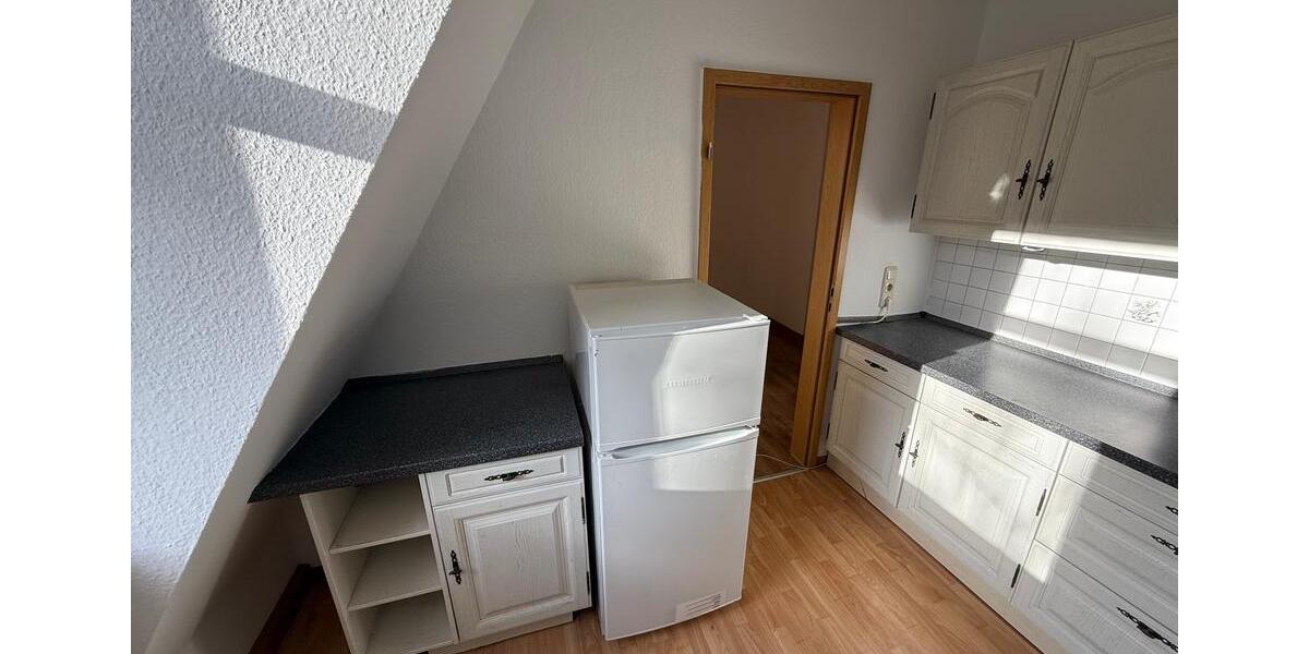 Tolle 3-Raum-DG-Wohnung mit herrlichem Blick über Greiz 3 zimmer