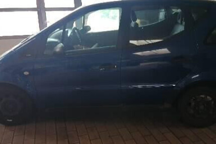 Mercedes-Benz A-Klasse 173.000 km 1.800 € Glauburg 63695