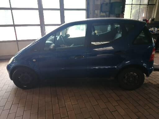 Mercedes-Benz A-Klasse 173.000 km 1.800 € Glauburg 63695