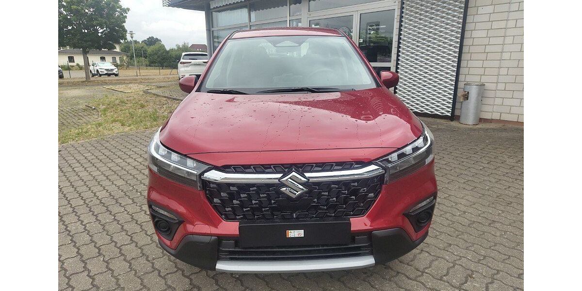 Suzuki SX4 2.582 km 22.790 &euro; Ludwigslust 19288