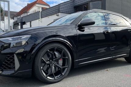 Audi RSQ8 1.250 km 141.990 € Flörsheim am Main 65439