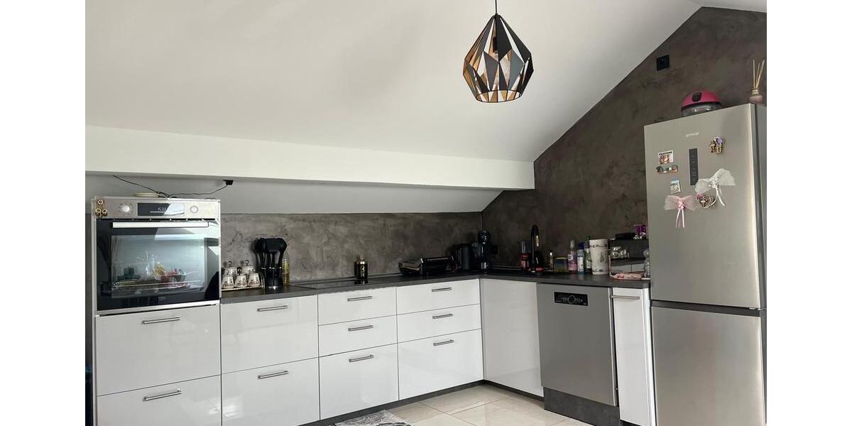 Dachgeschoßwohnung Rosenheim Aising - 3 Zimmer, 65 m&sup2;, 310.000&euro; | Angebot:26261855