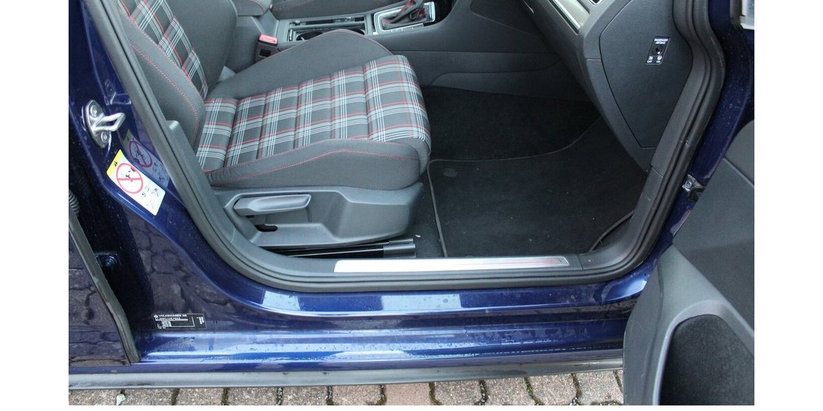 VW Golf VII GTI Performance DSG/NAVI/LED/ACC 90.985 km 20.500 &euro; Höchstenbach 57629