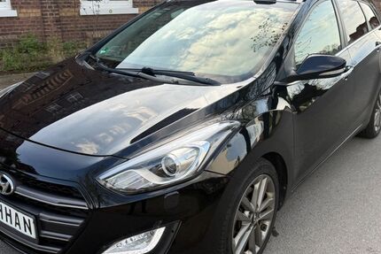 Hyundai i30 200.000 km 6.999 &euro; Düren 52349